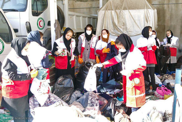 ارسال محموله ۸۰ تنی هلال احمر استان تهران به مناطق زلزله زده