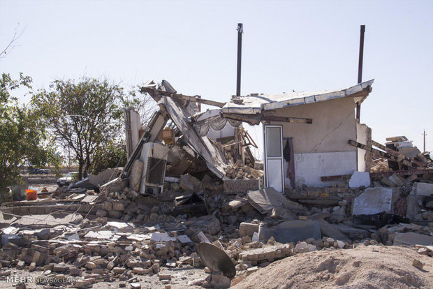 Earthquake damage in Sarpol-e-Zahab