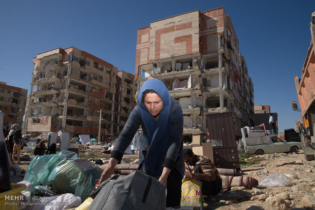 Earthquake damage in Sarpol-e-Zahab