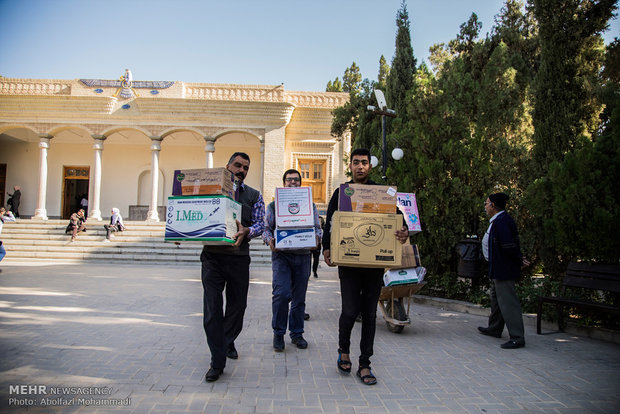 Zoroastrians send aid to quake-hit fellow Iranians