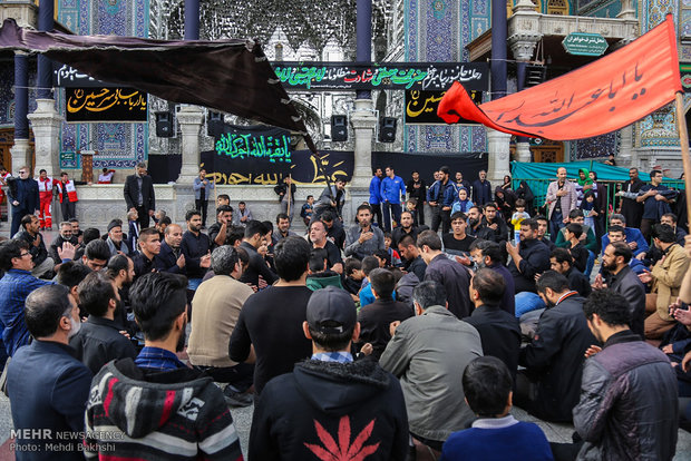 عزاداری سالروز شهادت امام رضا(ع) در قم‎