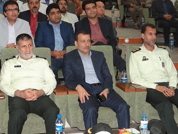 یادواره شهدای کارمند دشتی برگزار شد