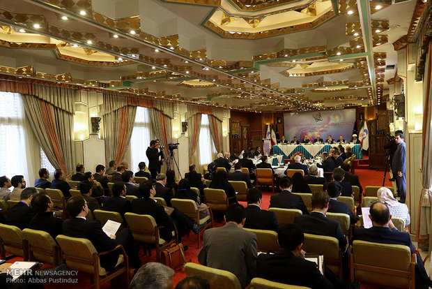 Isfahan plays host to 2nd Iran-EU seminar on nuke coop.