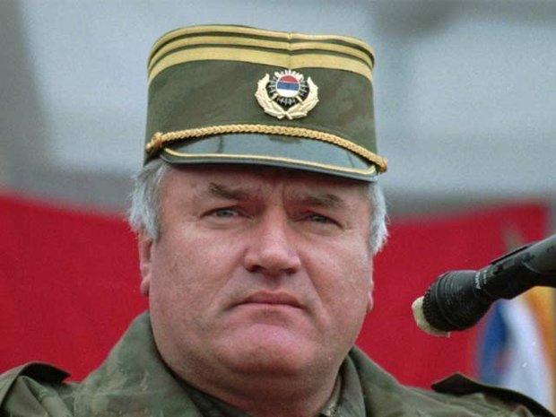 بوسنیا میں سابق فوجی کمانڈر کو ہزاروں مسلمانوں کے قتل کے جرم میں عمر قید کی سزا