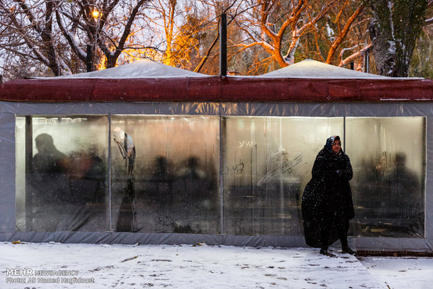 1st autumn snow covers Tabriz