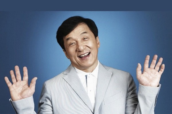 جکی چان در راس صد بازیگر پردرآمد سال در چین