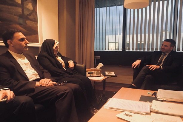 Ebtekar meets Iceland FM on WPL summit sidelines 