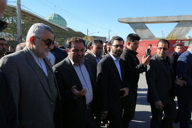 آغاز فعالیت خودروسازی بروجرد/ پروژه سدسازی که از مسدودی درآمد