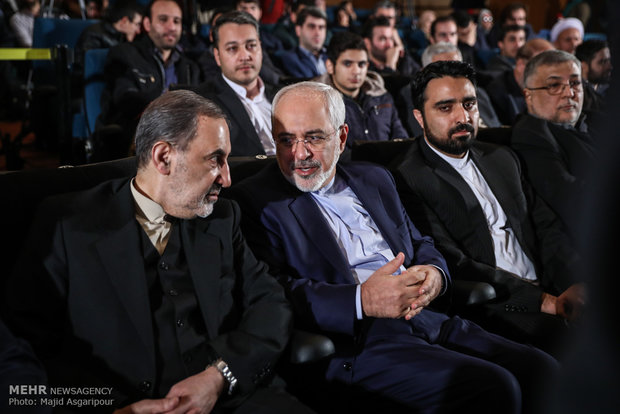 Foreign Minister Zarif addresses ‘Dawn of Truth’ Conference 