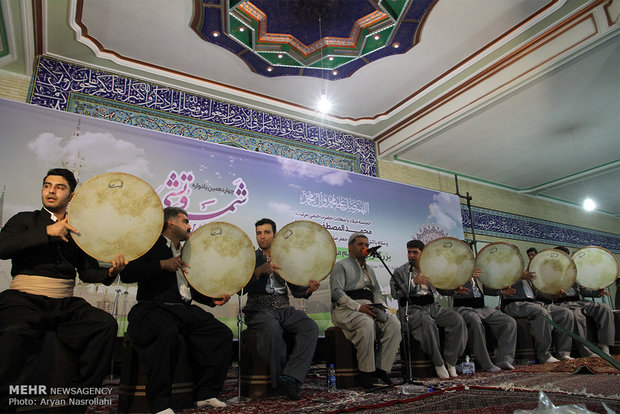 بزرگترین مولودی خوانی کشور