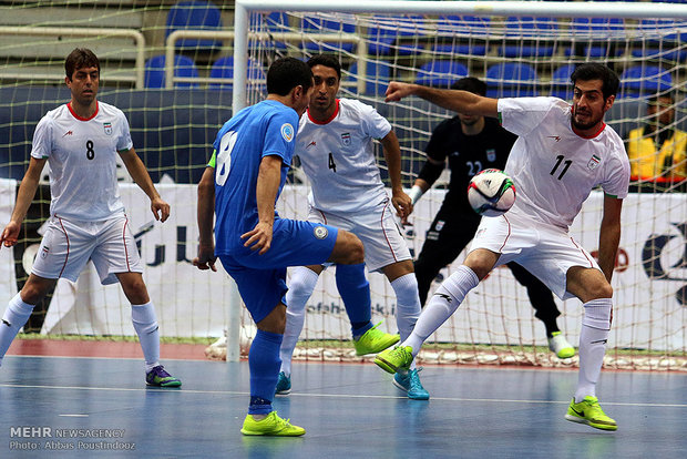 Iran wins over Kazakhstan at Isfahan Futsal Tourney