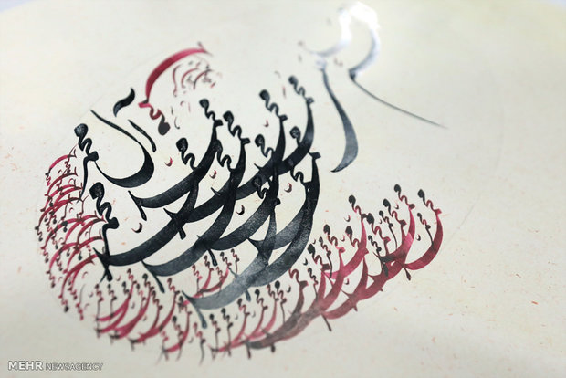 خلق۴۰ اثر خوشنویسی توسط هنرمندان زنجانی در خوشنویسی‌ «باغ صلوات»