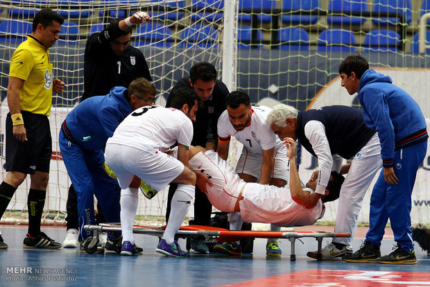 Iran beats Russia at Isfahan Futsal Tourney