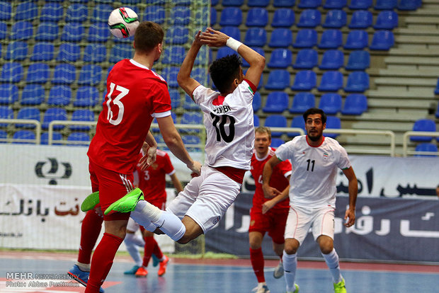 Iran beats Russia at Isfahan Futsal Tourney