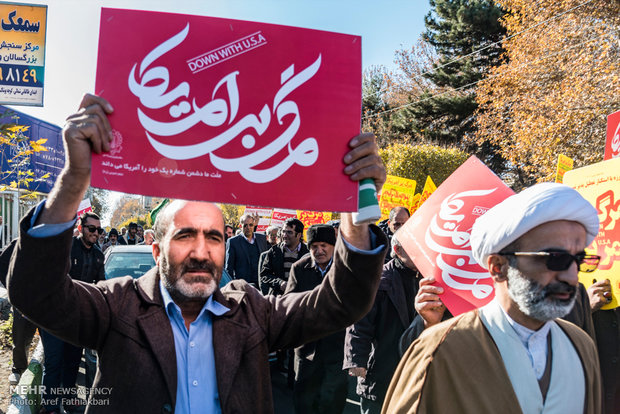 راهپیمایی نمازگزاران جمعه کرج در محکومیت انتقال پایتخت رژیم صهیونیستی به بیت ‌المقدس