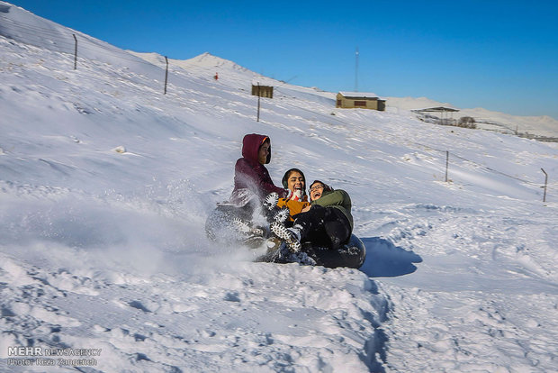 1st autumn snow in Hamedan