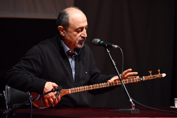 «ردیف» ادبیات موسیقی ایرانی است/ روایت شاگرد از نکته‌های استاد