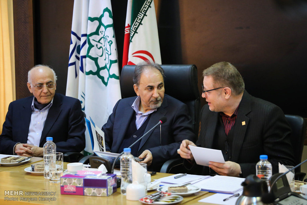بازدید شهردار تهران از خانه هنرمندان