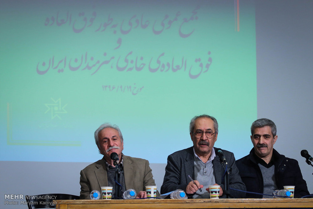 بازدید شهردار تهران از خانه هنرمندان