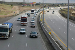کاهش ۷ درصدی ورود خودرو به قم در چهار ماهه نخست سال ۱۴۰۵