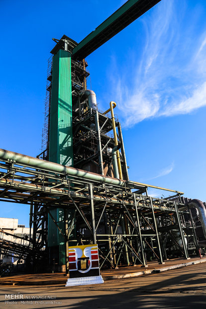 تدشين مصنعين للفولاذ في خوزستان بحضور جهانغيري