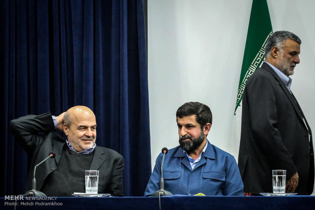 تدشين مصنعين للفولاذ في خوزستان بحضور جهانغيري