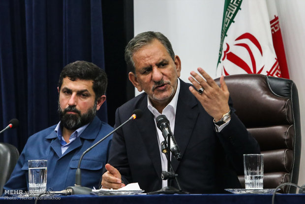 تدشين مصنعين للفولاذ في خوزستان بحضور جهانغيري