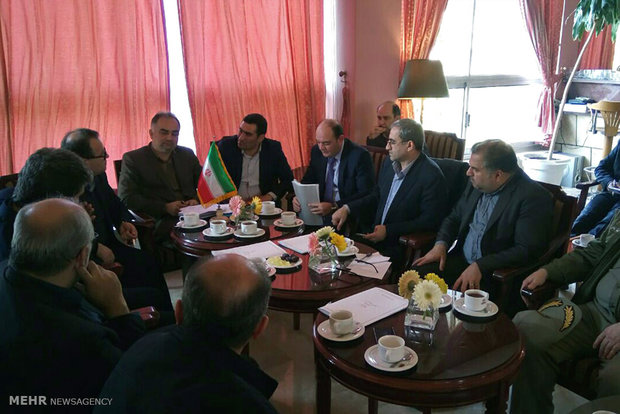 Iran, Azerbaijan railway officials gather in Astara