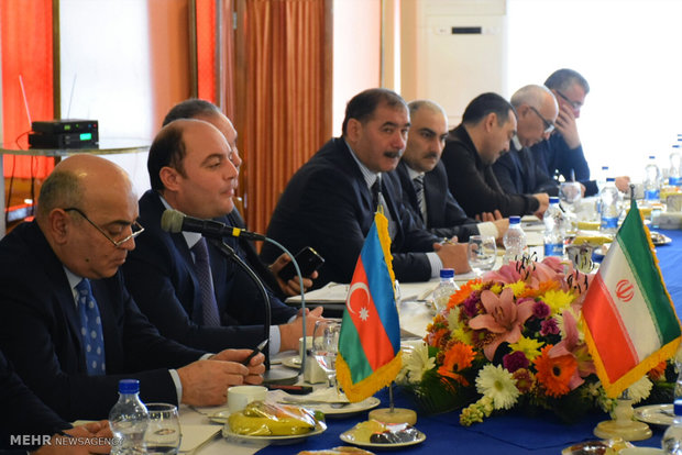 Iran, Azerbaijan railway officials gather in Astara