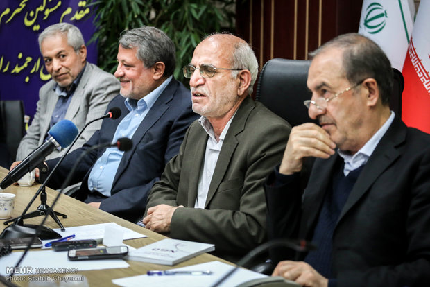 نشست مشترک نمایندگان تهران با منتخبان شورای شهر و استاندار