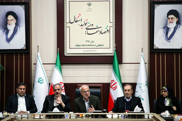 نشست مشترک نمایندگان تهران با منتخبان شورای شهر و استاندار