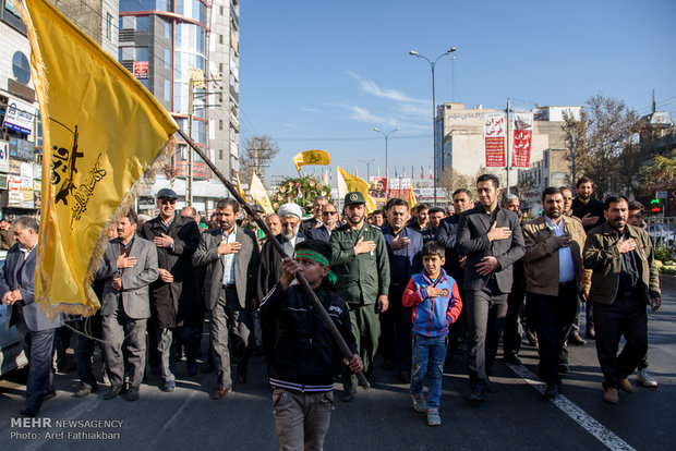 Funeral procession of Iranian martyr in Karaj