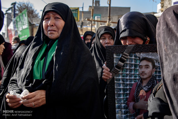 Funeral procession of Iranian martyr in Karaj