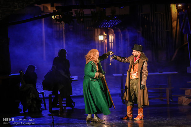 Tahran'da "Oliver Twist" adlı müzikal tiyatro oyunu sahnelendi