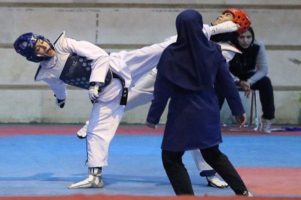 تکواندوکار خراسان شمالی در مسابقات قهرمانی بانوان کشورحضور یافت