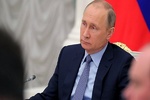 پوتین بر لزوم جلوگیری از دخالت سرویس های خارجی در روسیه تاکید کرد