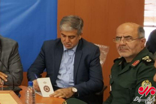 استمهال وام‌ها برای کل استان کرمانشاه باشد/کمک در تامین مصالح