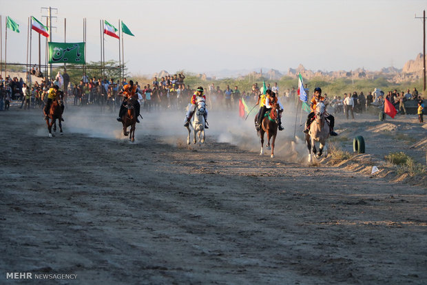 Horse racing competition in Minab