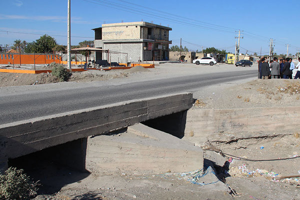 پل حادثه خیز هشتبندی تعریض و بهسازی می شود