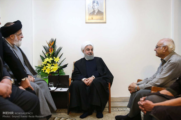 Pres. Rouhani visits Armenian martyr’s family