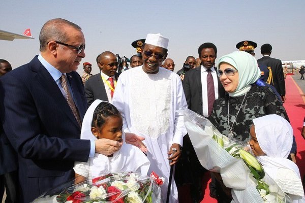 اردوغان وارد چاد شد/خیز بلند ترکیه برای سرمایه گذاری خارجی