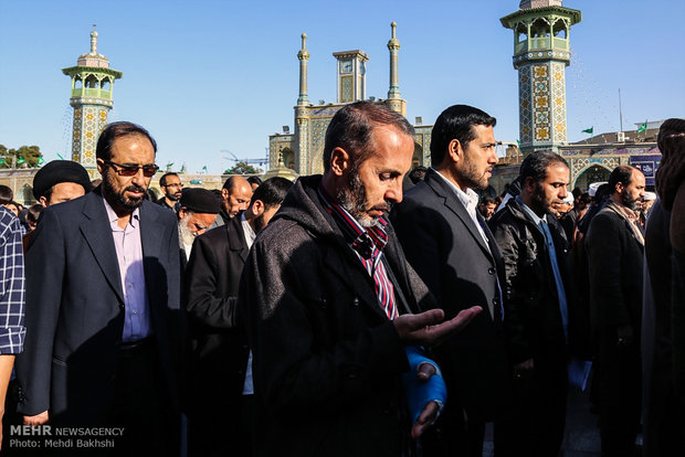 مراسم تشییع پیکر 6 شهید مدافع حرم در قم