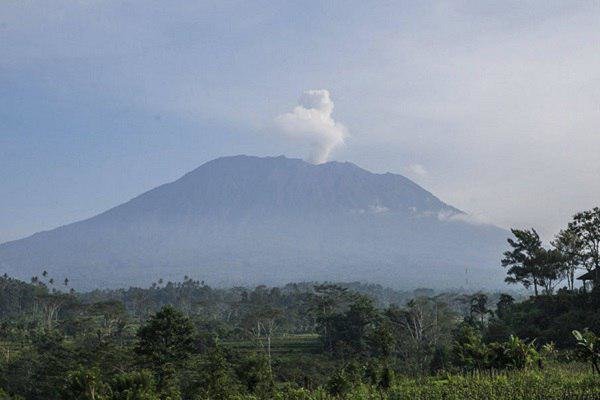 ظرفیتی که با آتش‌فشان سوخت/ ضرر یک میلیارد دلاری گردشگری اندونزی