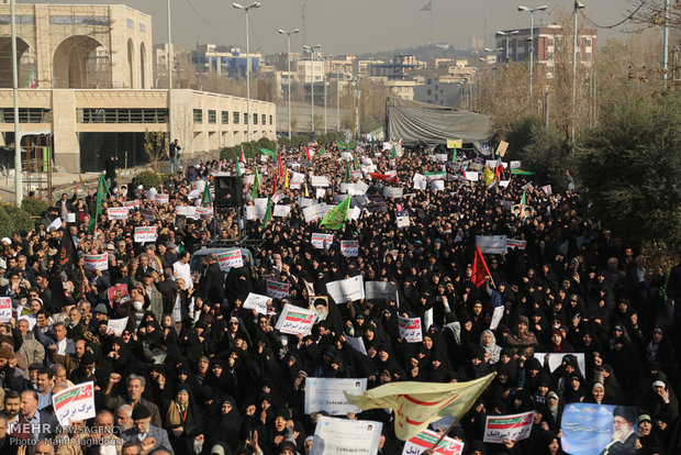 Iranians mark pro-Islamic Republic rallies of 2009