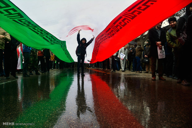 تجمع و راهپیمایی مردمی در اعتراض به آشوب های اخیر در بجنورد
