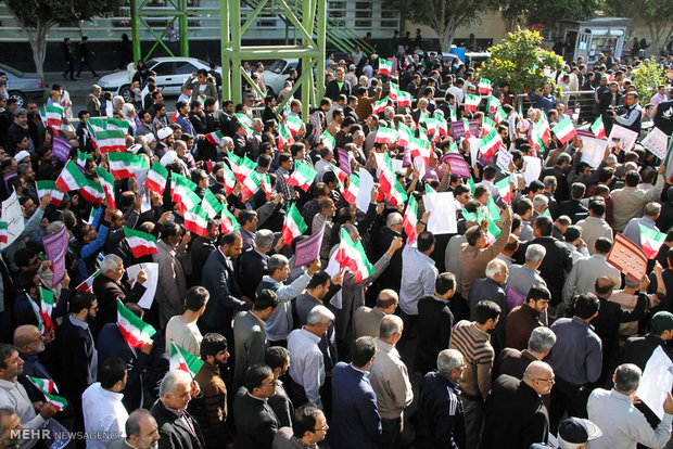 تجمع و راهپیمایی مردمی در اعتراض به آشوب های اخیر در بوشهر