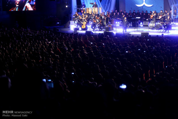 Alireza Assar's live performance in Tehran