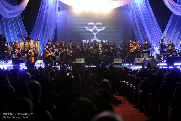 Alireza Assar's live performance in Tehran