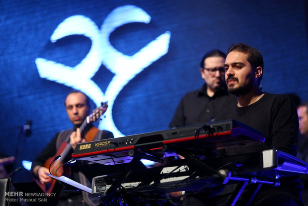 Alireza Assar's live performance in Tehran