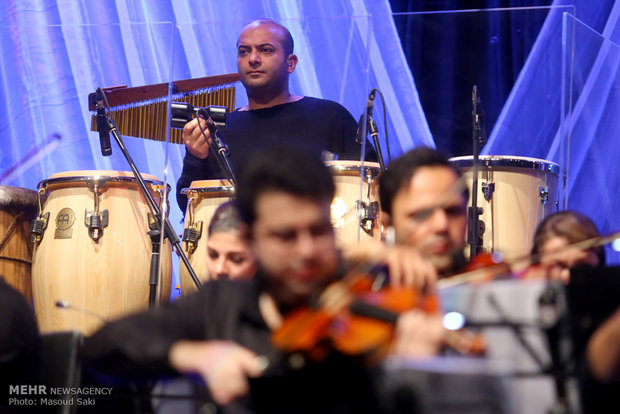 Alireza Assar's live performance in Tehran